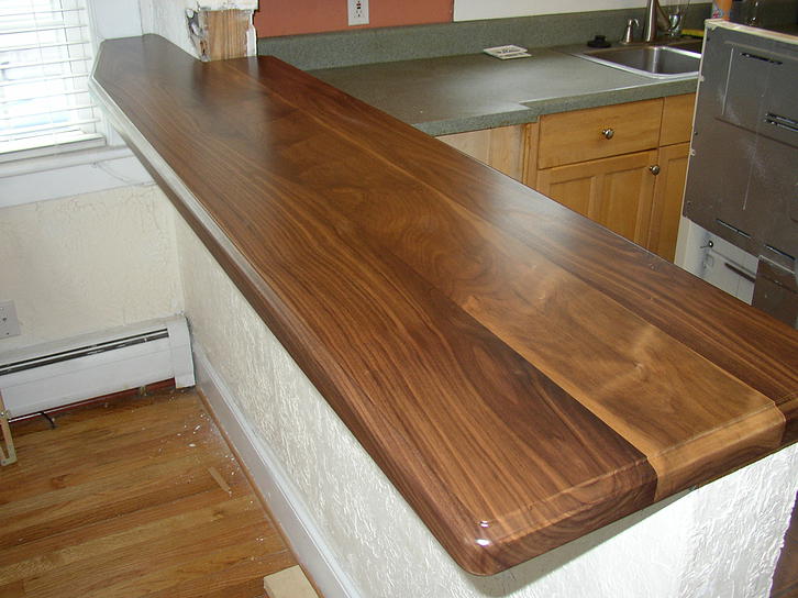 Flat Grain Walnut Raised Bar